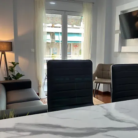 Apartment Charming In The Center Of *